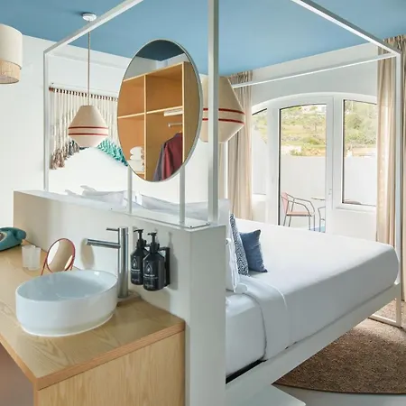 Hotel Indigo By Ihg (adults Only) 4*