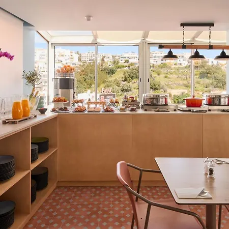 Indigo By Ihg (adults Only) Hotel