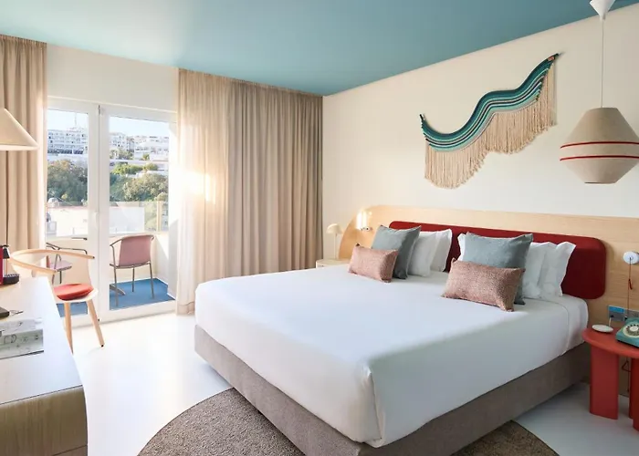 Indigo By Ihg (adults Only) Hotel