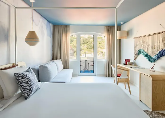 ホテル Indigo By Ihg (adults Only) アルブフェイラ