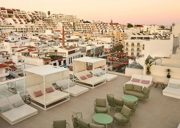 Indigo By Ihg (adults Only) 호텔 알부페이라