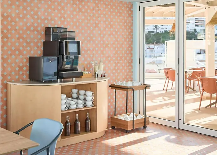 호텔 Indigo By Ihg (adults Only)