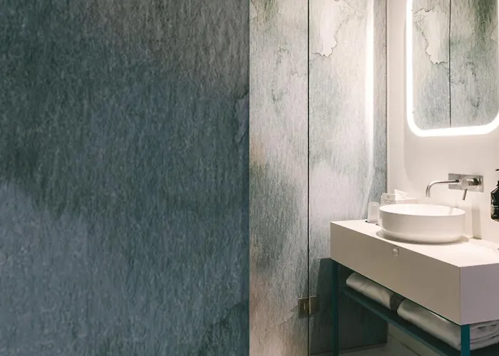 Indigo By Ihg (adults Only) 호텔 알부페이라