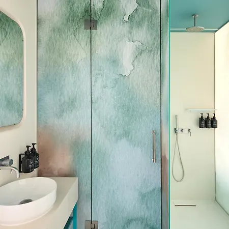 Otel Indigo By Ihg (adults Only) 4*
