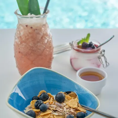 Otel Indigo By Ihg (adults Only) Albufeira