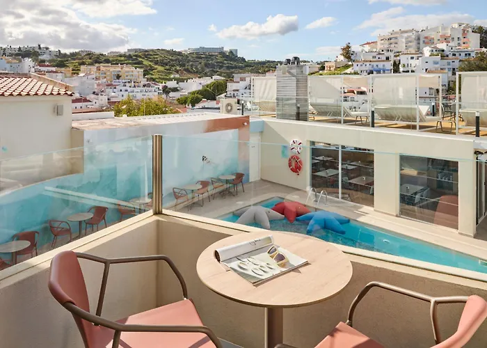 Indigo By Ihg (adults Only) البوفيرا