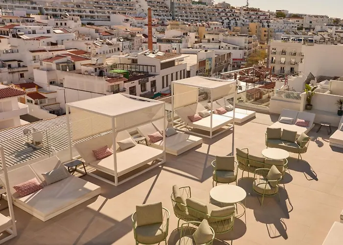 Indigo By Ihg (adults Only) فندق