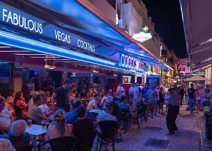 فندق Indigo By Ihg (adults Only)