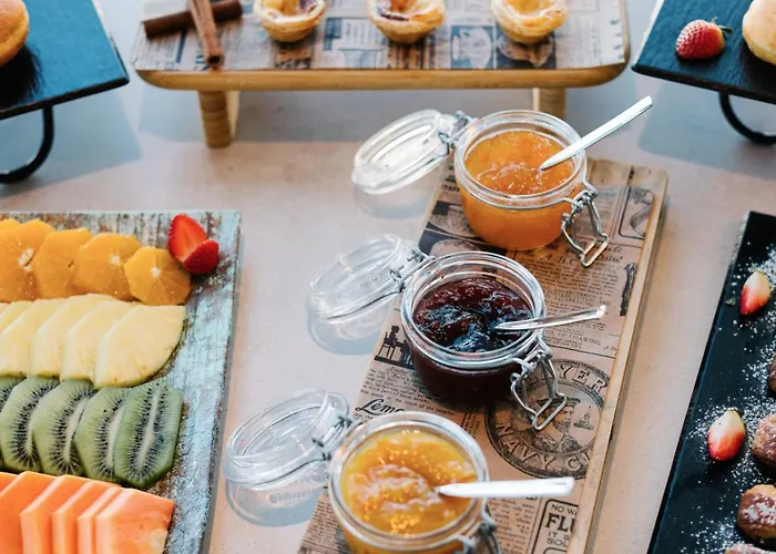 فندق Indigo By Ihg (adults Only) 4*